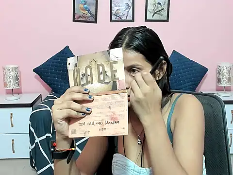 Snapshot of dumbledora chatting on 09/12/25, 03:39 dumbledora online show from 09/12/25, 03:39