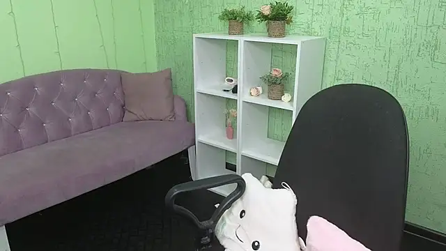 Snapshot of Nika_Kitten chatting on 10/31/25, 11:22 Nika Kitten online show from 10/31/25, 11:22