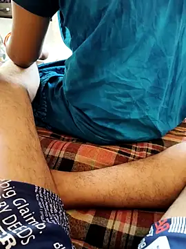 tncute callboyi online show from 10/06/25, 02:42