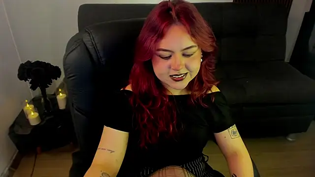 crimson tati  online show from 10/11/25, 03:39