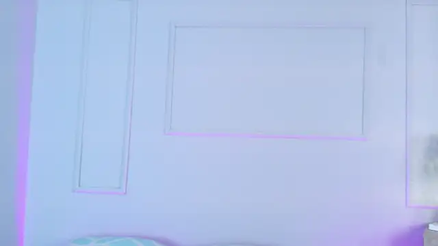 MiaOconner online show from 10/08/25, 07:33