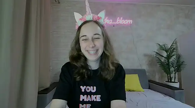 Snapshot of Anika_bloom chatting on 01/29/25, 11:56 Anika bloom online show from 01/29/25, 11:56