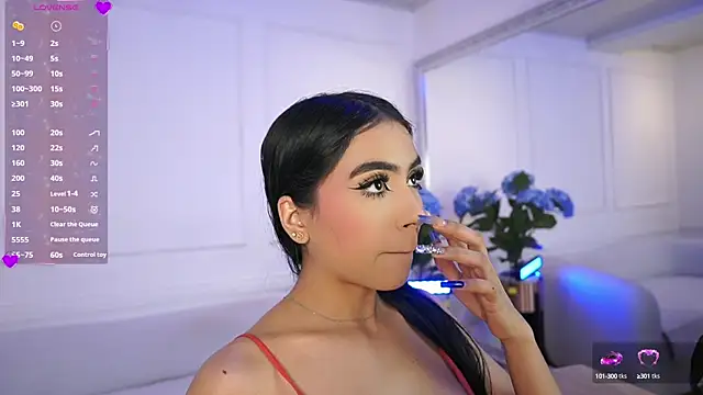 elasummer online show from 02/18/25, 11:44