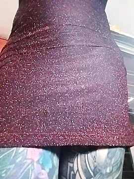 EMILY ROUSSE71 online show from 10/29/25, 09:16