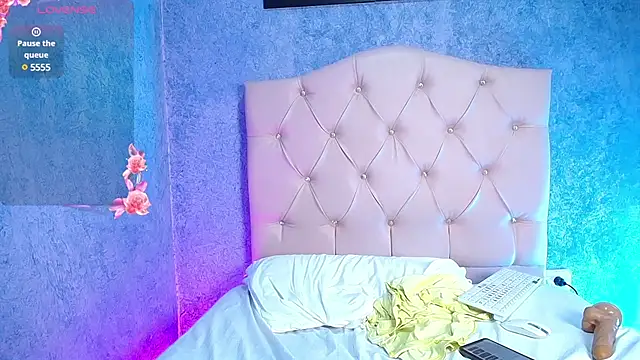 jennaa milf  online show from 01/12/25, 11:15
