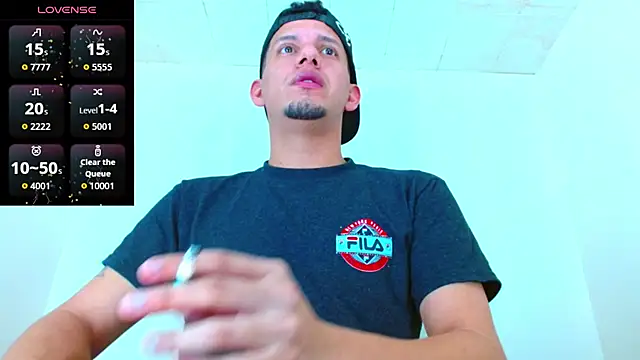 kevin  fox  online show from 10/23/25, 07:12