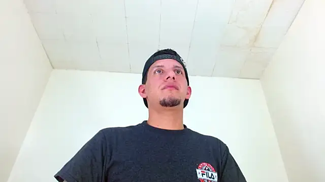 kevin  fox  online show from 11/06/25, 07:15