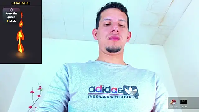 kevin  fox  online show from 11/10/25, 07:13