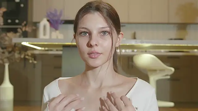 whisper of love online show from 11/09/25, 02:10