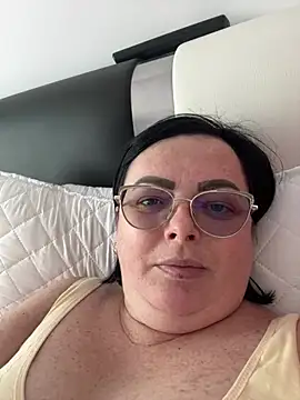 Amandamuller1982 online show from 01/10/25, 12:26