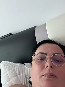 Amandamuller1982 online show from 01/15/25, 09:45