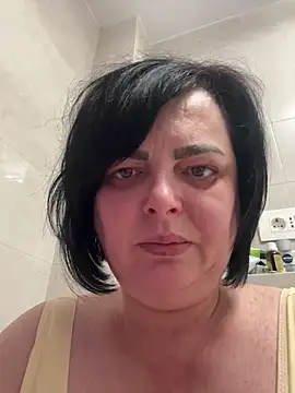 Amandamuller1982 online show from 02/10/25, 06:53