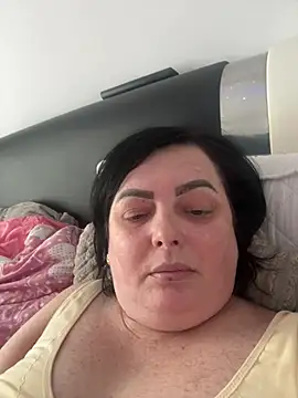 Amandamuller1982 online show from 02/11/25, 12:48