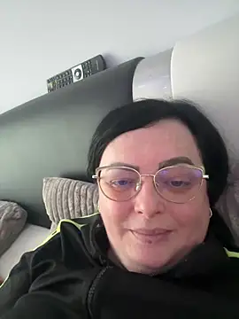 Amandamuller1982 online show from 02/18/25, 05:42