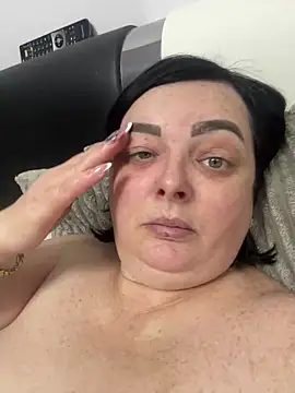 Amandamuller1982 online show from 02/20/25, 03:23