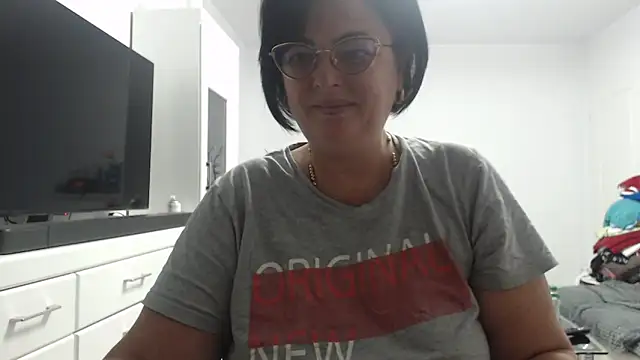 Amandamuller1982 online show from 09/23/25, 08:34