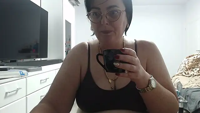 Amandamuller1982 online show from 10/20/25, 08:09