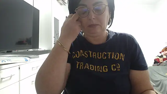 Amandamuller1982 online show from 11/04/25, 11:15