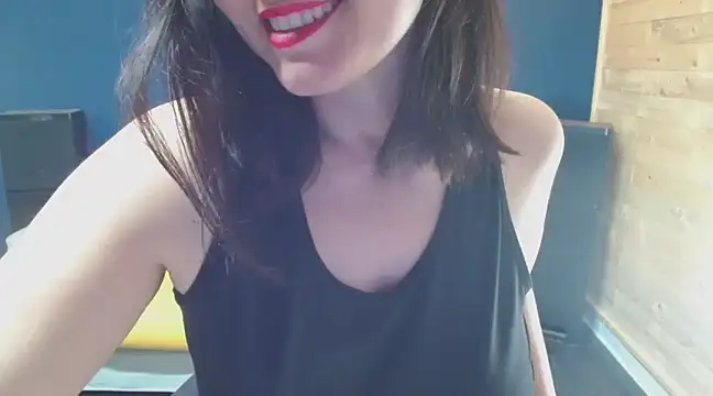 Snapshot of NovaBabe21 chatting on 02/13/25, 07:03 NovaBabe21 online show from 02/13/25, 07:03