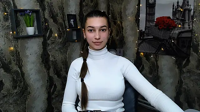 Snapshot of KarolinaRosse_ chatting on 02/21/25, 09:56 KarolinaRosse online show from 02/21/25, 09:56