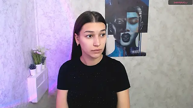 KarolinaRosse  online show from 11/21/25, 06:34