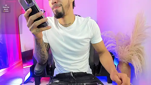 Duriel  online show from 11/06/25, 06:09