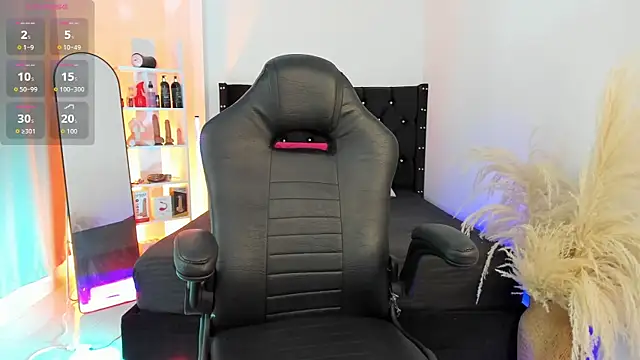 Duriel  online show from 11/12/25, 04:07