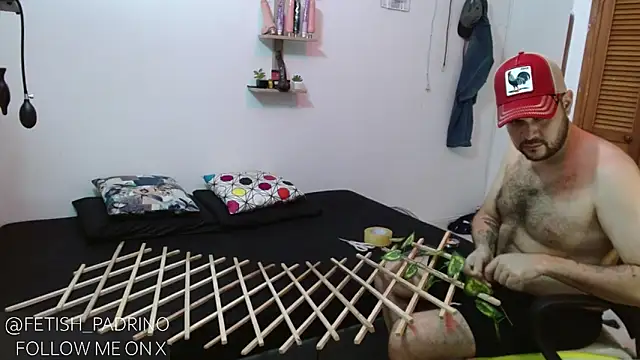 fetish padrino online show from 01/11/25, 02:20