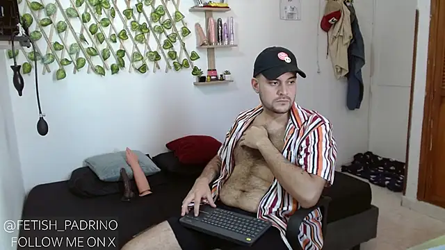 fetish padrino online show from 01/17/25, 05:08
