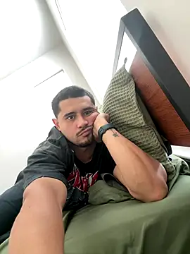 LATINMOBB online show from 09/25/25, 06:22