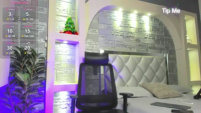 Snapshot of Aron_Bolt chatting on 12/31/24, 02:25 Aron Bolt online show from 12/31/24, 02:25