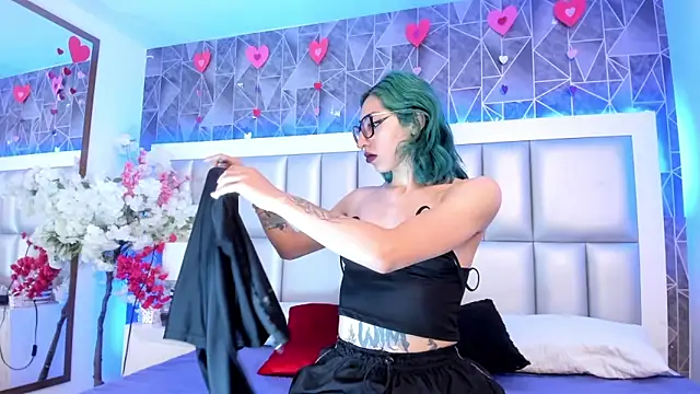 Im gaia online show from 02/21/25, 01:22