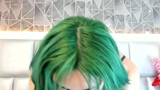 Im gaia online show from 03/10/25, 04:14