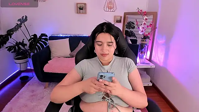 Pamela cheverry online show from 02/06/25, 09:53