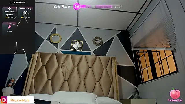 Snapshot of Mia_scarlet69 chatting on 10/23/25, 12:37 Mia scarlet69 online show from 10/23/25, 12:37