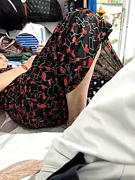 gujjuboy199 online show from 11/25/25, 02:39