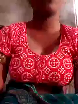 Snapshot of riya_houswife chatting on 12/16/24, 08:52 riya houswife online show from 12/16/24, 08:52