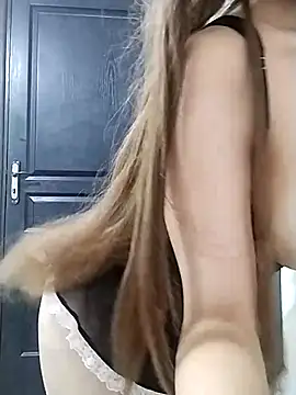 Snapshot of Cristina_sexy_maroc chatting on 10/18/25, 08:09 Cristina sexy maroc online show from 10/18/25, 08:09