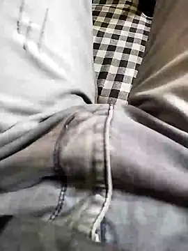 black cobra70 online show from 12/25/24, 04:01