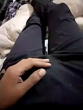 black cobra70 online show from 12/30/24, 01:47