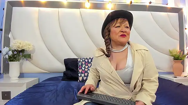 MeryLands online show from 10/16/25, 11:55