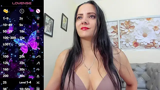 Snapshot of gaby_flow chatting on 01/17/25, 09:06 gaby flow online show from 01/17/25, 09:06