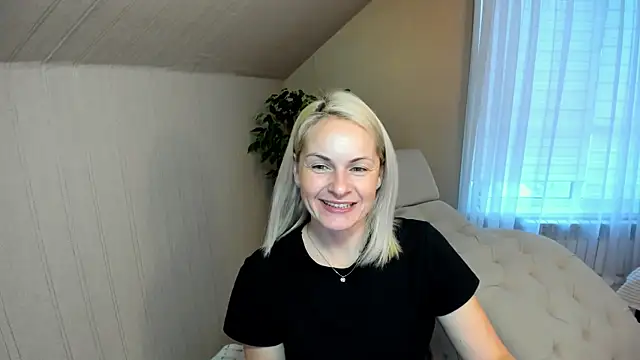 Alicee Gracee online show from 12/21/24, 12:16