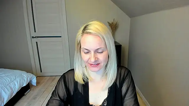 Alicee Gracee online show from 03/18/25, 03:42