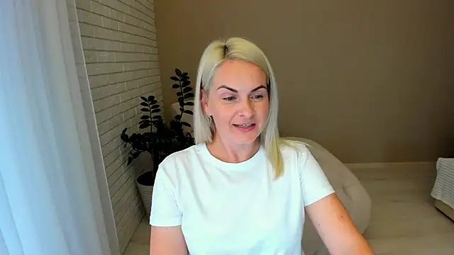 Alicee Gracee online show from 09/12/25, 02:39