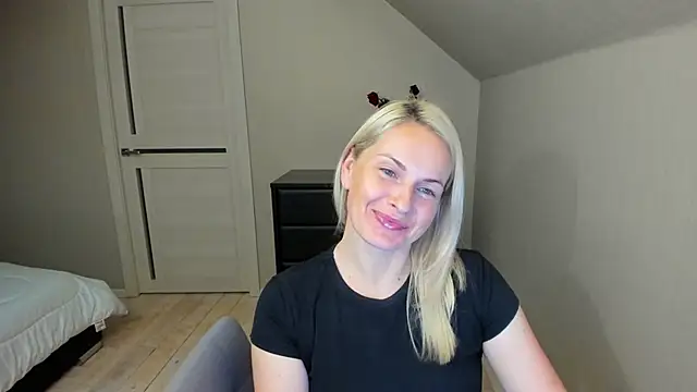 Alicee Gracee online show from 09/29/25, 09:19