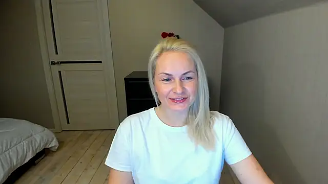 Alicee Gracee online show from 10/09/25, 07:12