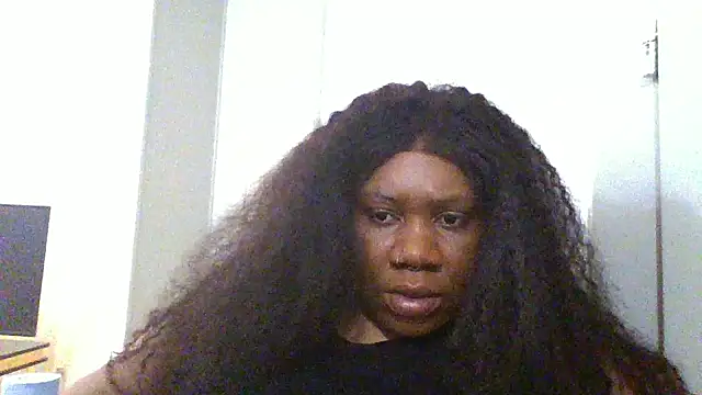 Snapshot of bonbonaumiel chatting on 12/02/24, 05:26 bonbonaumiel online show from 12/02/24, 05:26