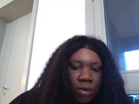 Snapshot of bonbonaumiel chatting on 12/06/24, 07:43 bonbonaumiel online show from 12/06/24, 07:43