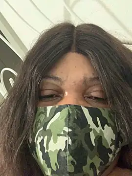 Snapshot of bonbonaumiel chatting on 01/15/25, 04:36 bonbonaumiel online show from 01/15/25, 04:36